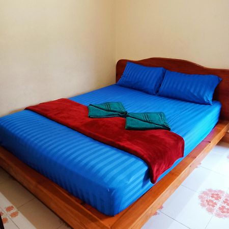 Lanta Orange House Hostel Ko Lanta Buitenkant foto